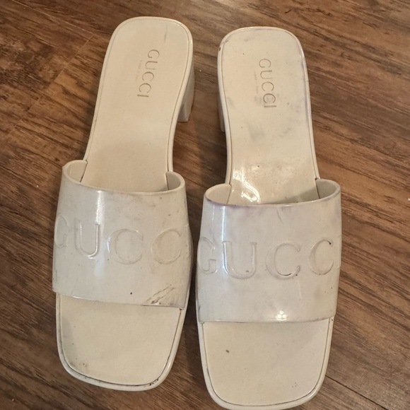 Gucci Women's Cream Mules - Picture 1 of 4